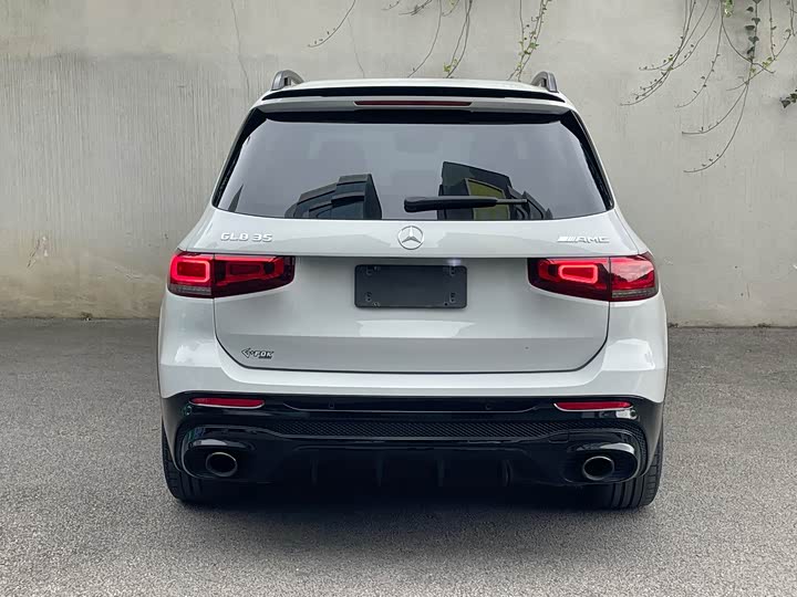 Mercedes-Benz GLB-Class AMG, 2023 — фото 5 из 9