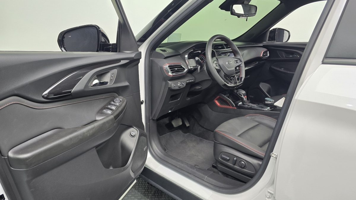 Chevrolet Trailblazer, 2022 — фото 10 из 12