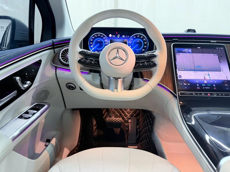 Mercedes-Benz EQE SUV, 2023 — фото 10 из 12