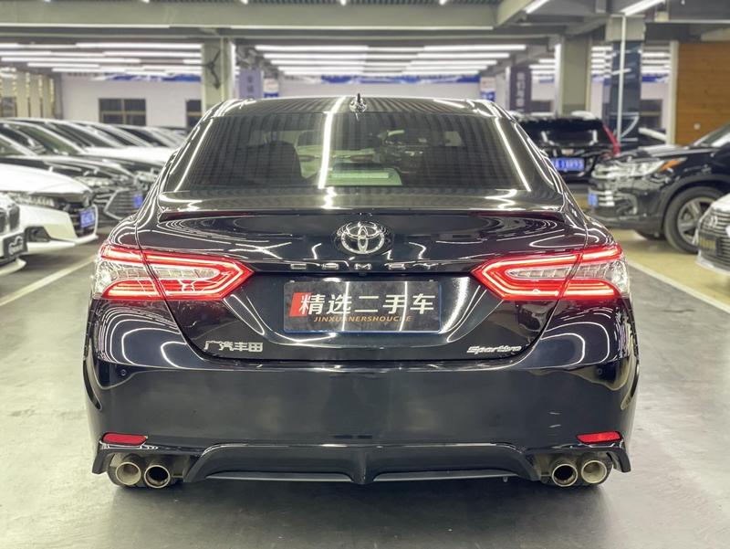 Toyota Camry, 2022 — фото 5 из 12