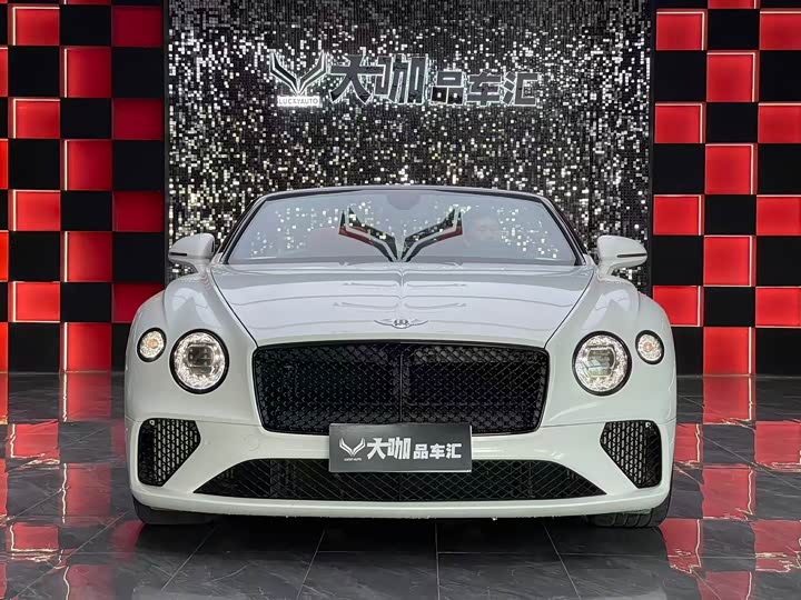 Bentley Continental GT, 2023 — фото 2 из 9