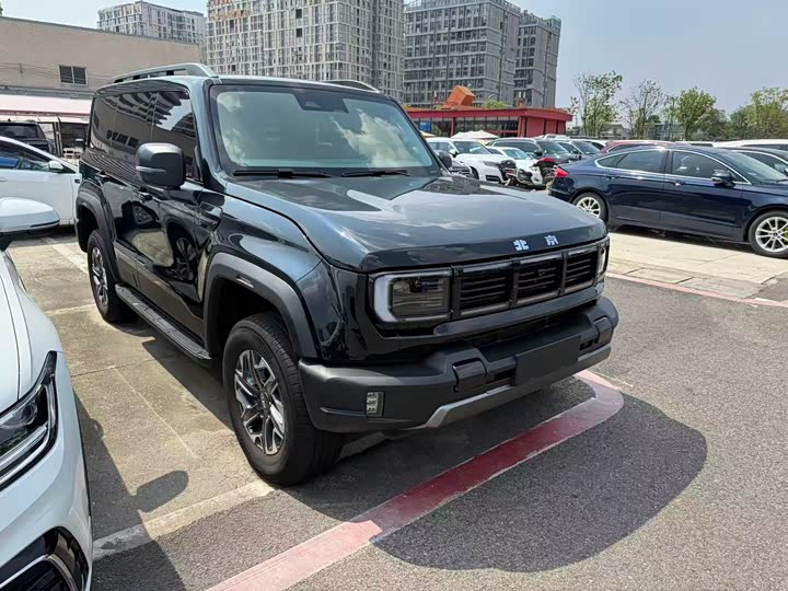 BAIC Beijing BJ40, 2025 — фото 3 из 9