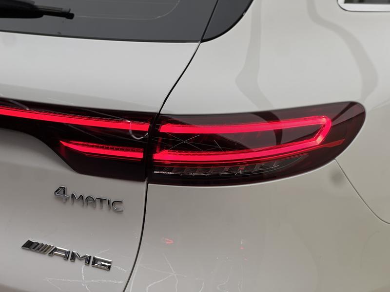 Mercedes-Benz EQC, 2021 — фото 8 из 12