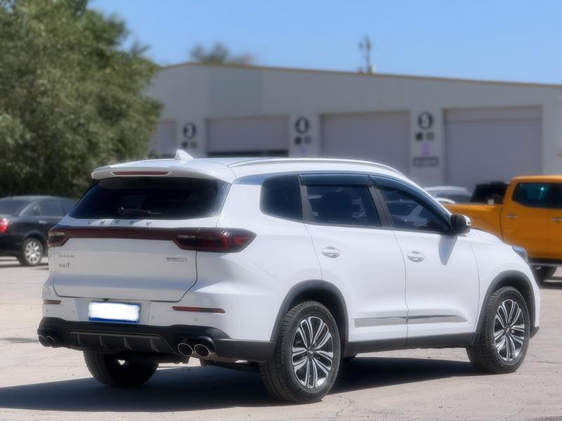 Chery Tiggo 8, 2022 — фото 6 из 12
