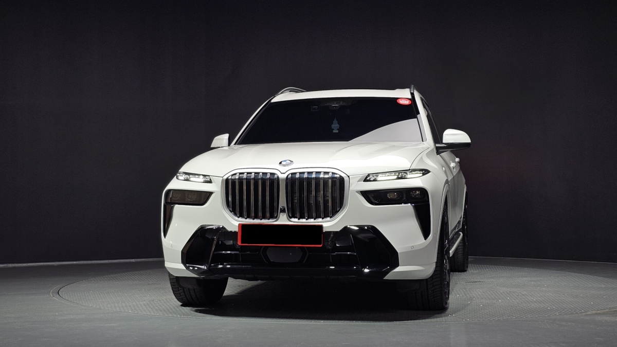 BMW X7, 2025 — фото 3 из 12