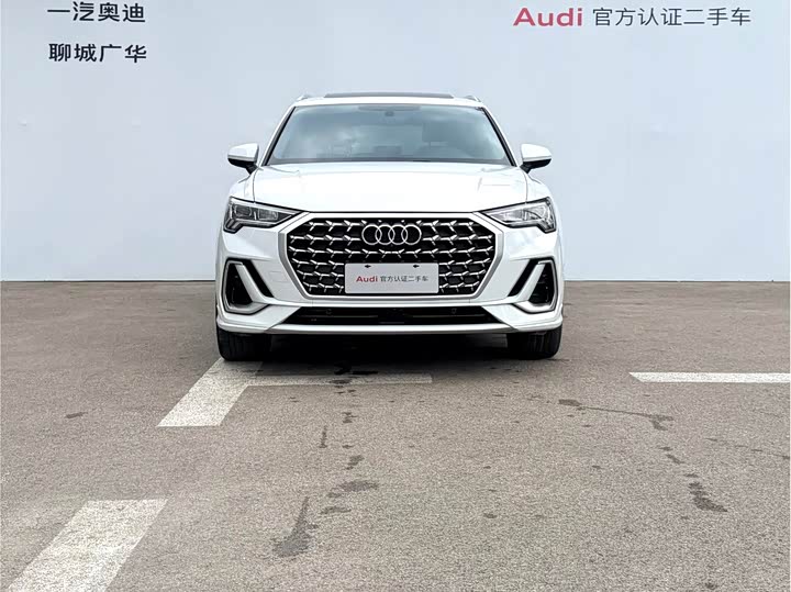 Audi Q3, 2024 — фото 2 из 9