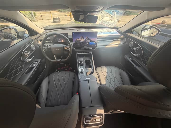 Chery Arrizo 8 Pro, 2025 — фото 8 из 9
