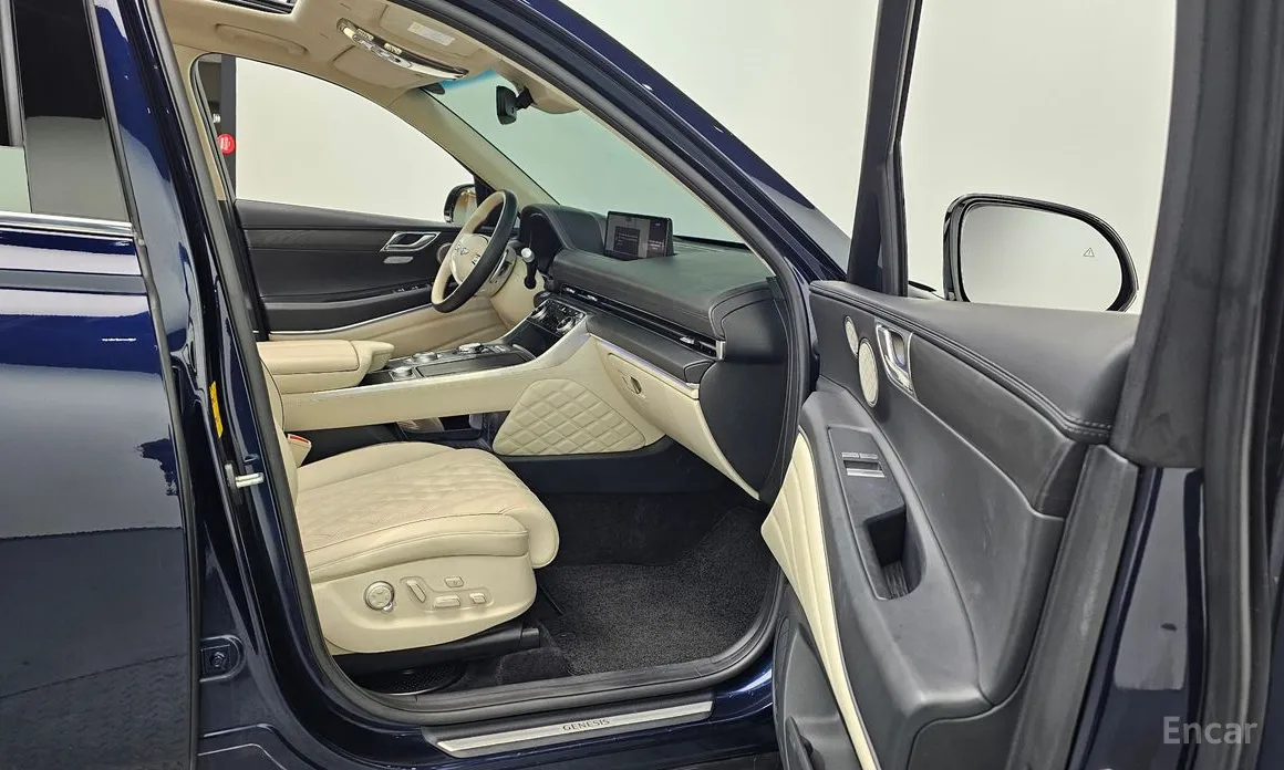 Genesis GV80, 2023 — фото 10 из 12