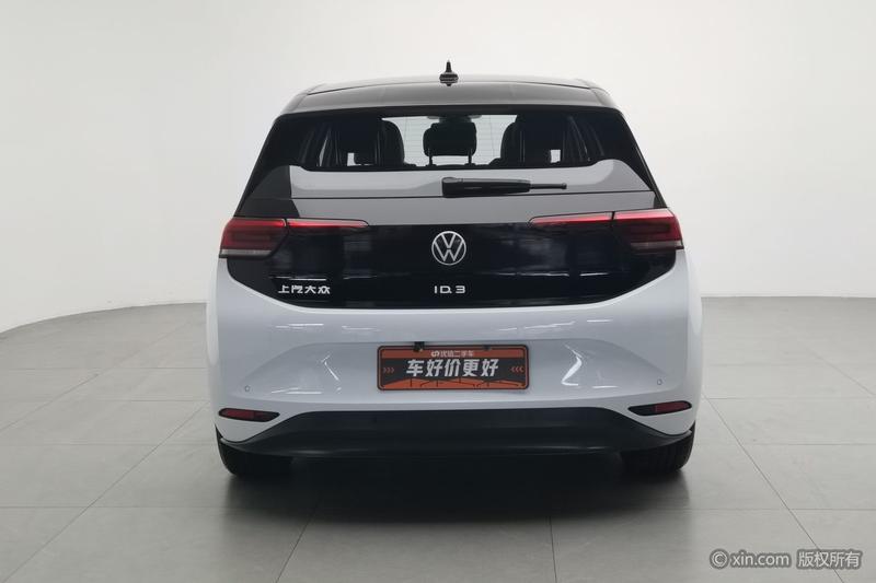 Volkswagen ID.3, 2023 — фото 3 из 12