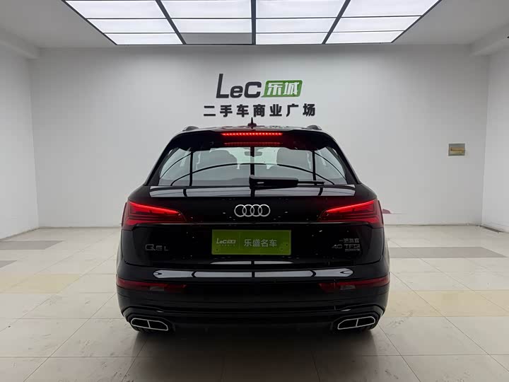 Audi Q5L, 2024 — фото 6 из 9