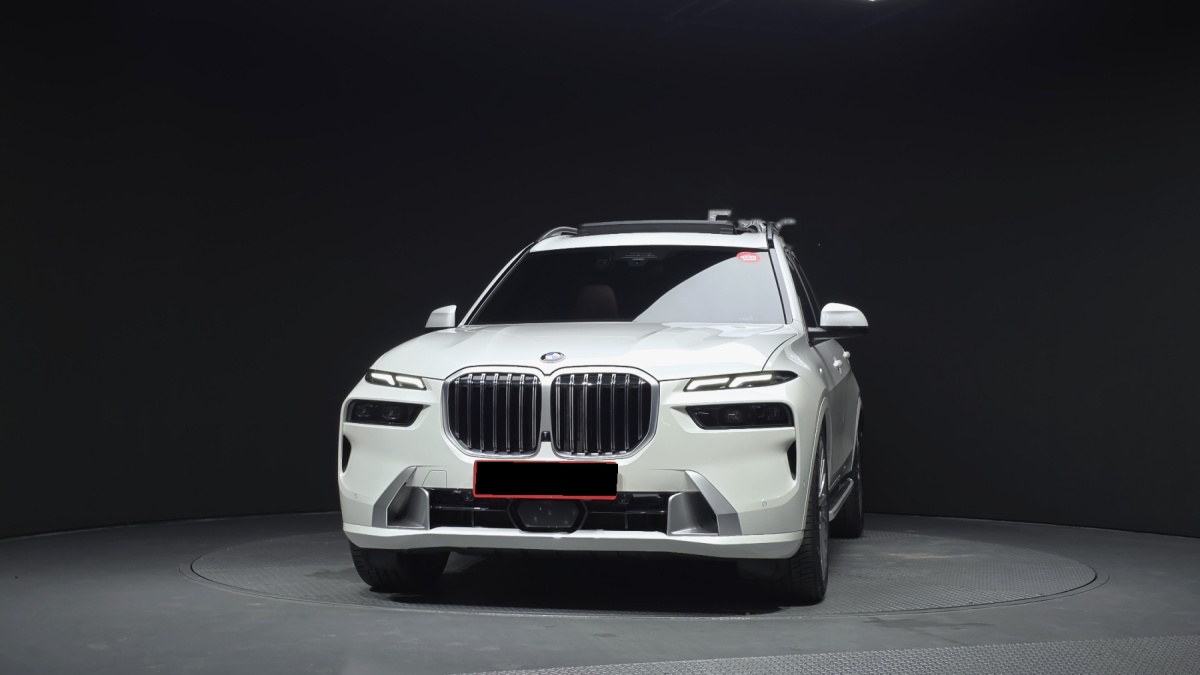 BMW X7, 2025 — фото 3 из 12