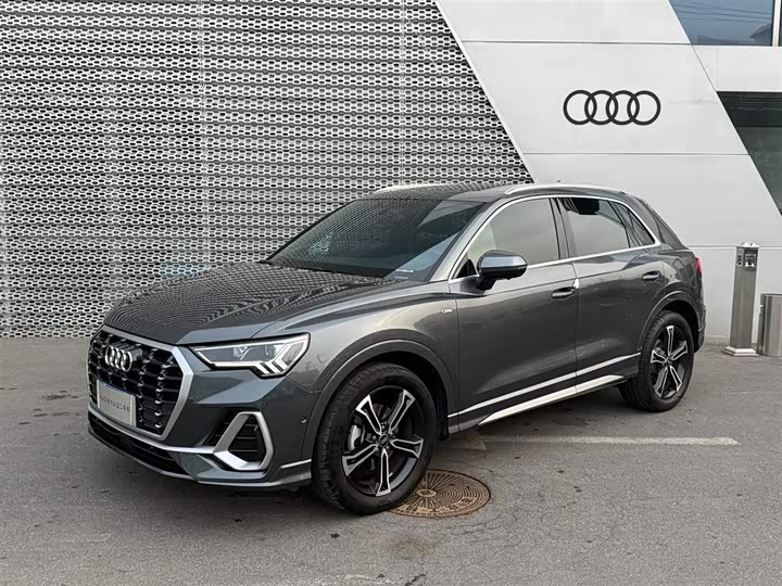 Audi Q3, 2022 — купить в Перми под ключ