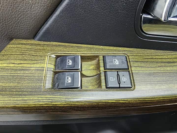 Dongfeng Forthing M7, 2022 — фото 9 из 9