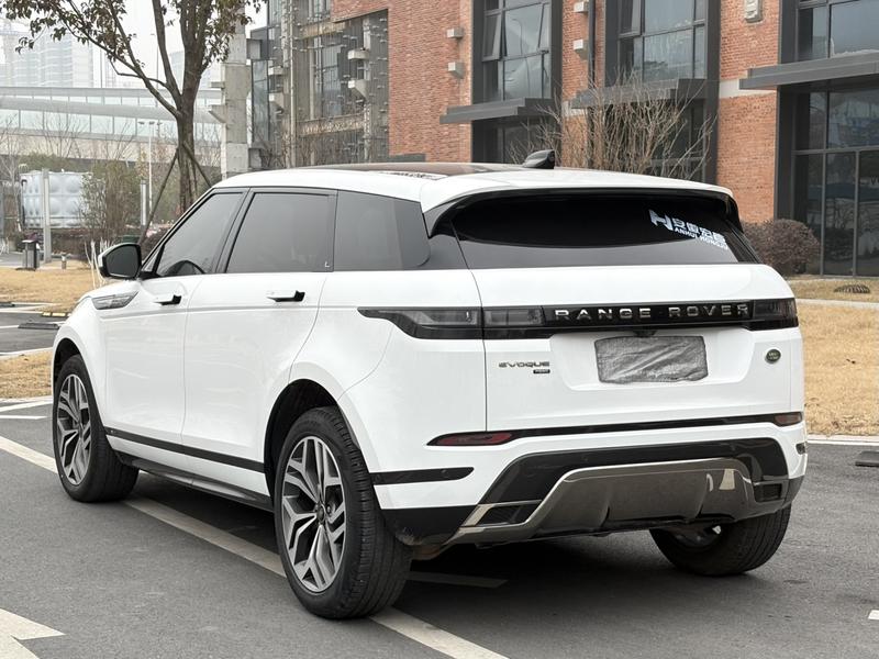 Land Rover Range Rover Evoque L, 2022 — фото 4 из 12