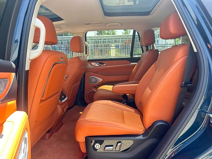 Wey Lanshan, 2024 — фото 8 из 9