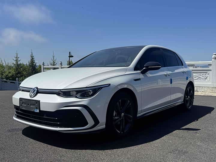Volkswagen Golf, 2022 — купить в Костроме под ключ
