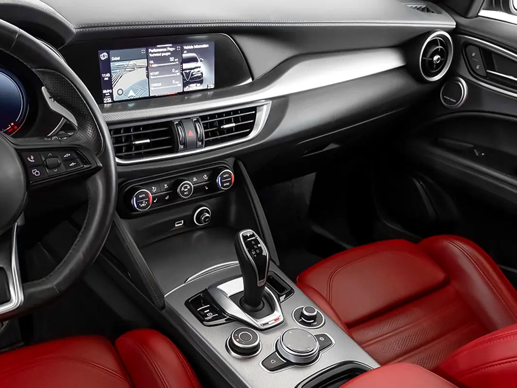 Alfa Romeo Stelvio, 2024 — фото 9 из 10