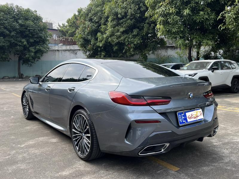 BMW 8 Series, 2022 — фото 4 из 10