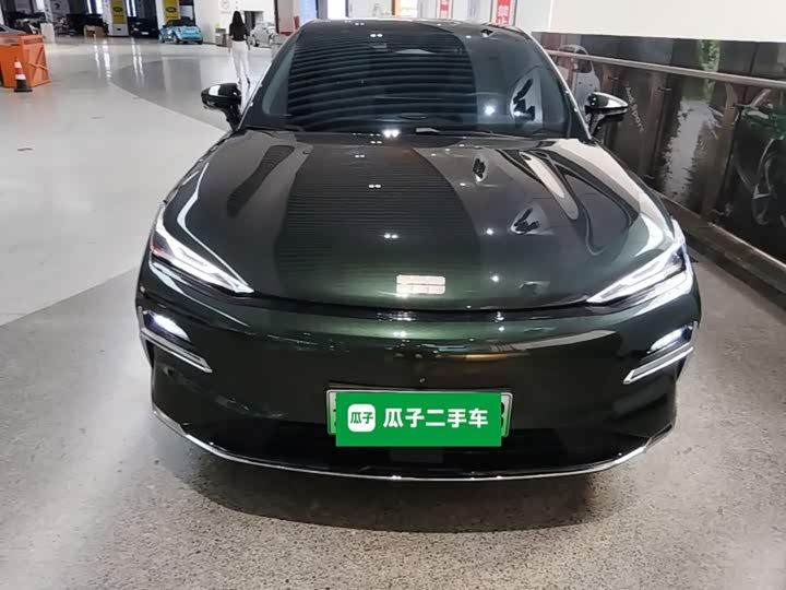 Geely Galaxy Starshine 8 EM-i, 2025 — фото 3 из 9