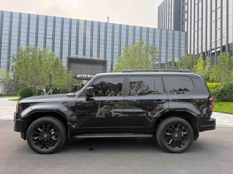 Toyota Prado, 2025 — фото 4 из 12