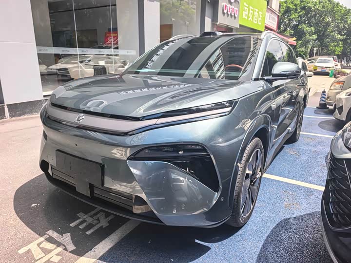 BYD Tang L, 2025 — купить в Саратове под ключ
