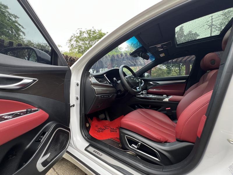 Geely Emgrand GT, 2021 — фото 8 из 10