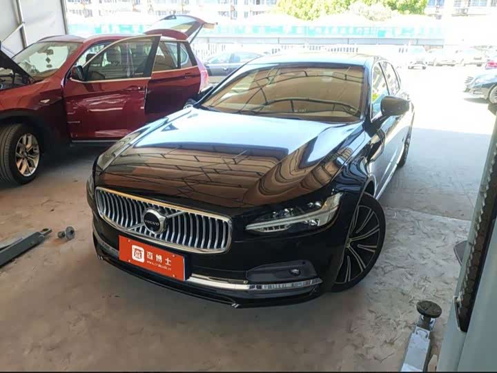 Volvo S90, 2024 — купить в Пензе под ключ