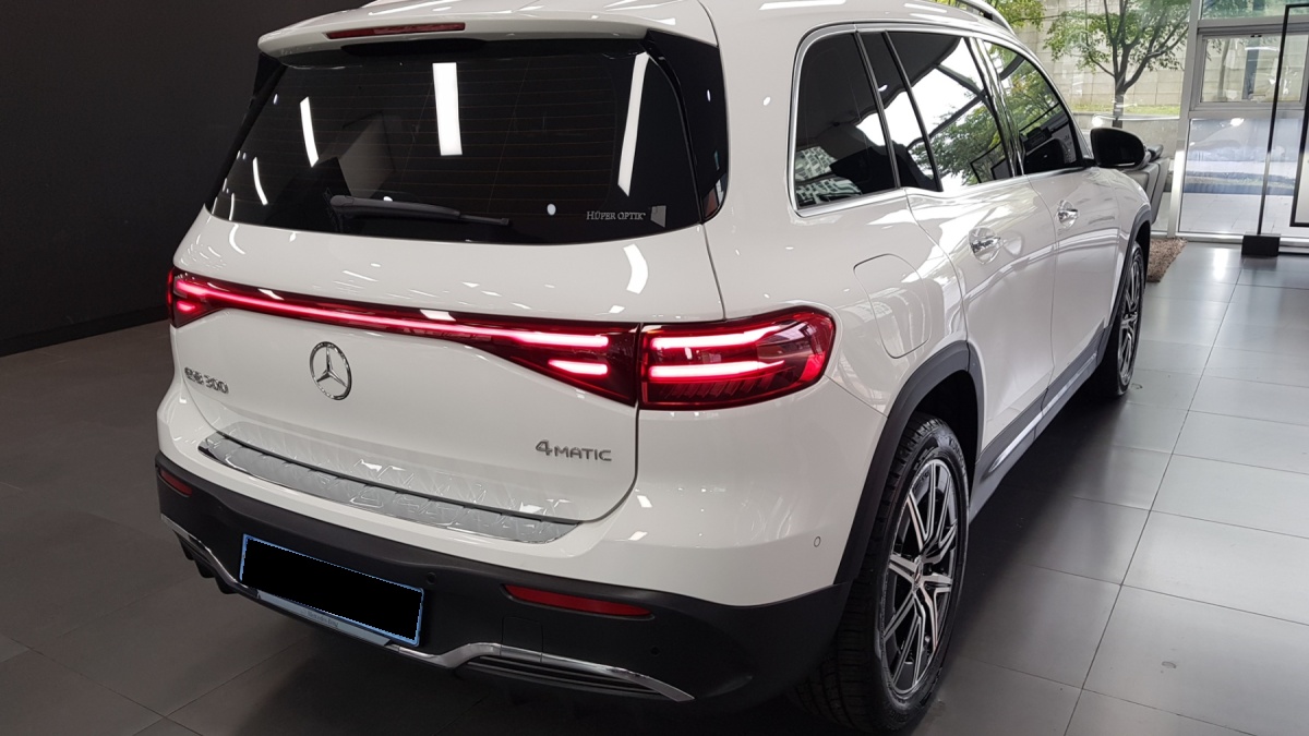 Mercedes-Benz EQB, 2024 — фото 2 из 12