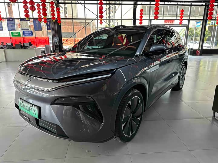 BYD Tang L, 2025 — купить в Саратове под ключ