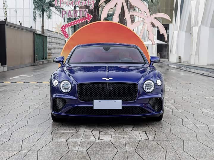 Bentley Continental GT, 2022 — фото 2 из 9