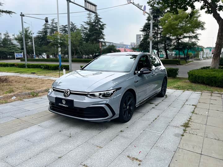 Volkswagen Golf, 2023 — купить в Самаре под ключ