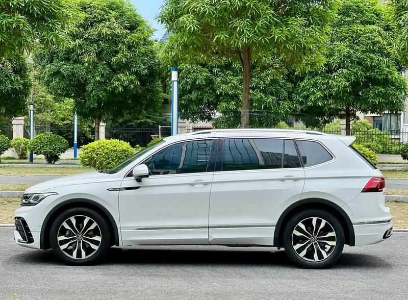 Volkswagen Tiguan L Pro, 2021 — фото 2 из 10