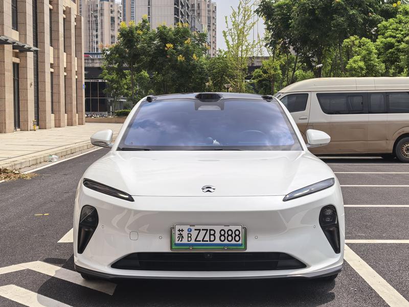 Nio ET5T, 2024 — фото 2 из 12
