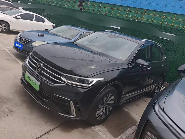 Volkswagen Tiguan L Hybrid, 2025 — купить в Иванове под ключ