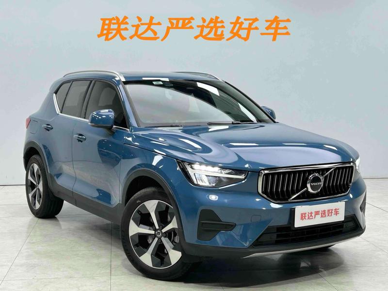 Volvo XC40, 2022 — фото 3 из 12