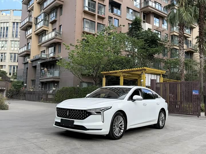 Bestune B70, 2023 — купить в Оренбурге под ключ