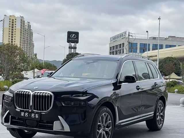 BMW X7, 2025 — купить в Владимире под ключ