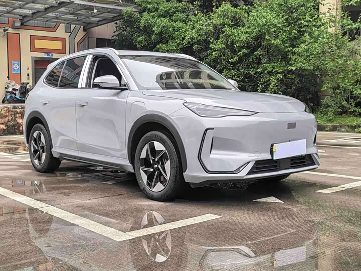 Geely Galaxy E5, 2025 — фото 3 из 9
