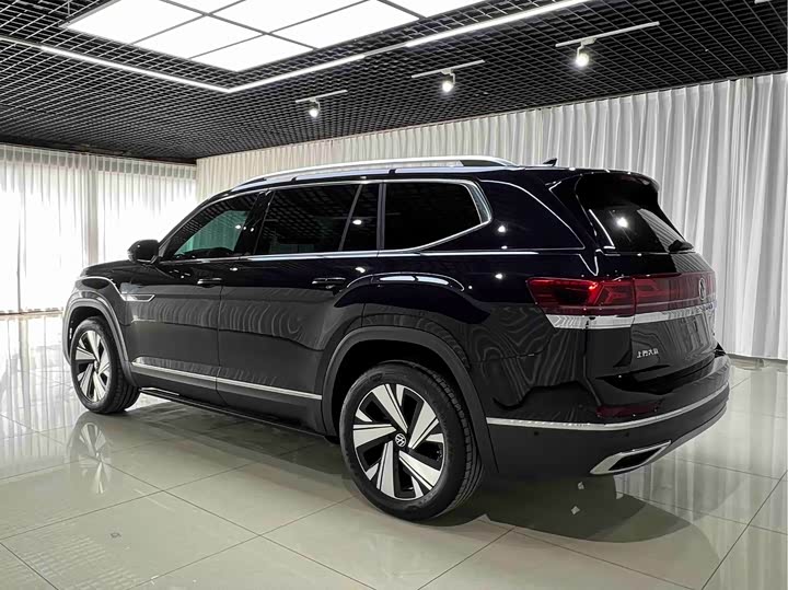 Volkswagen Teramont X, 2024 — фото 4 из 9
