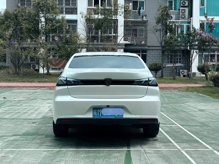 Peugeot 408, 2022 — фото 3 из 9
