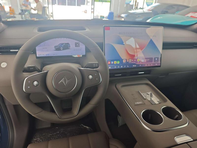 Dongfeng Yipai M8, 2026 — фото 8 из 12