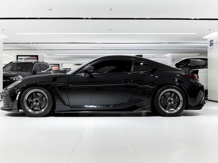 Subaru BRZ, 2022 — фото 5 из 9
