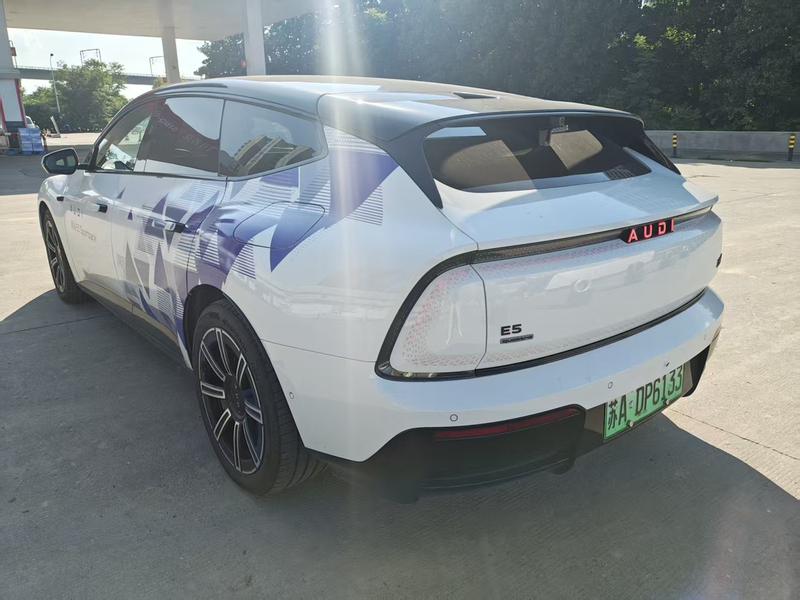 Audi × SAIC E5 Sportback, 2025 — фото 5 из 12