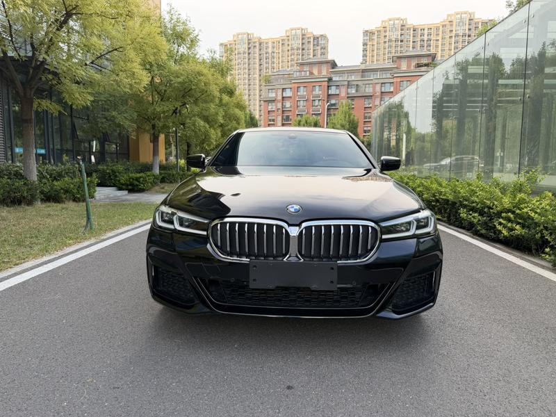 BMW 5 Series, 2022 — фото 2 из 12