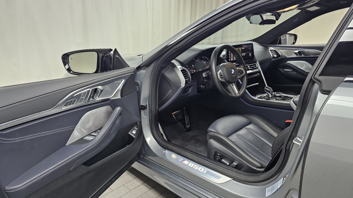 BMW 8 Series, 2025 — фото 9 из 12