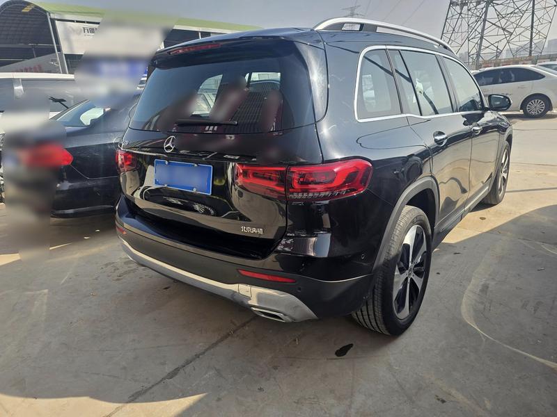 Mercedes-Benz GLB-Class, 2023 — фото 6 из 9