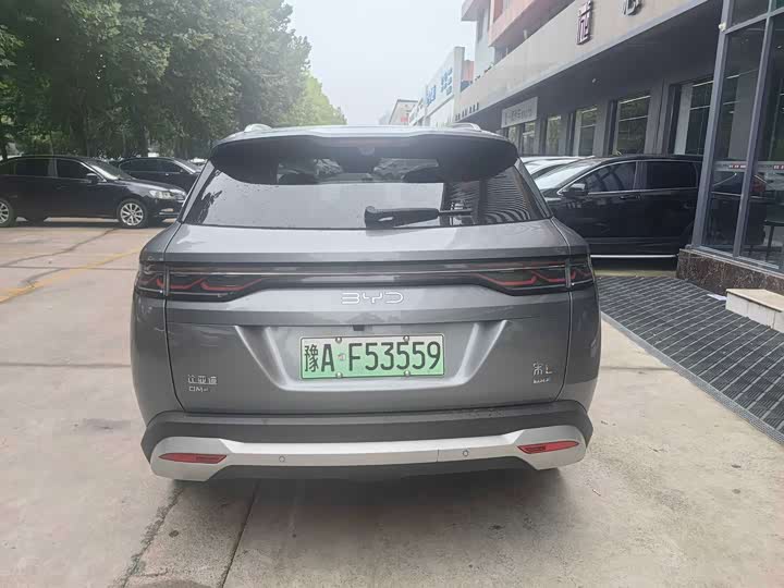 BYD Song L DM-i Hybrid, 2024 — фото 3 из 9