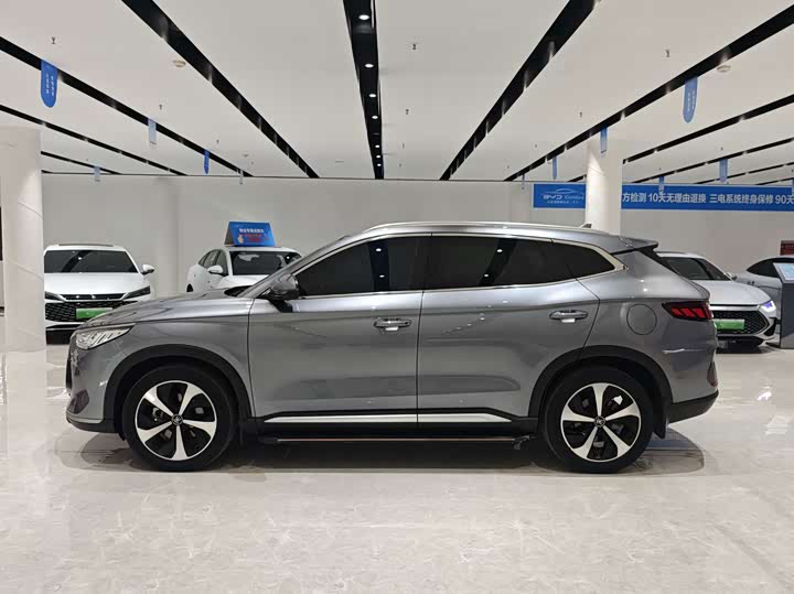 BYD Song Plus Hybrid/EV, 2022 — фото 3 из 9
