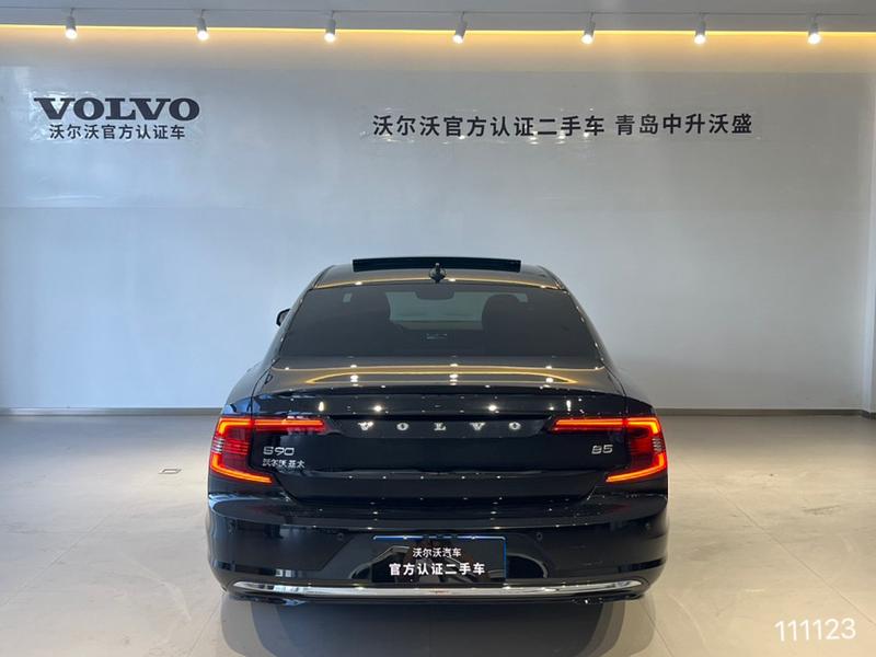 Volvo S90, 2025 — фото 4 из 9
