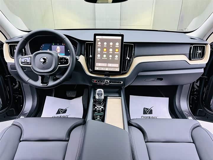 Volvo XC60, 2026 — фото 9 из 9